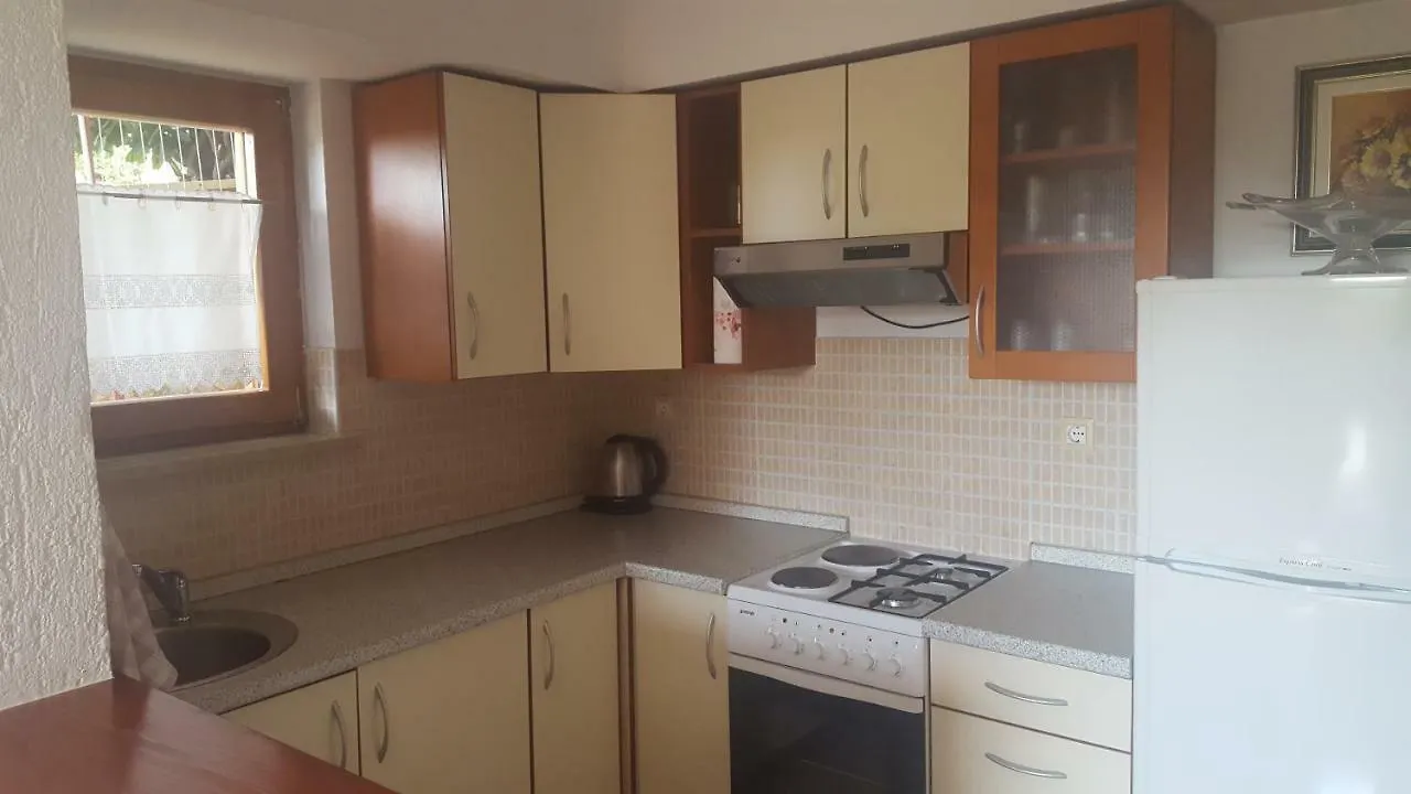Studio Apartments Igor Vrsar
